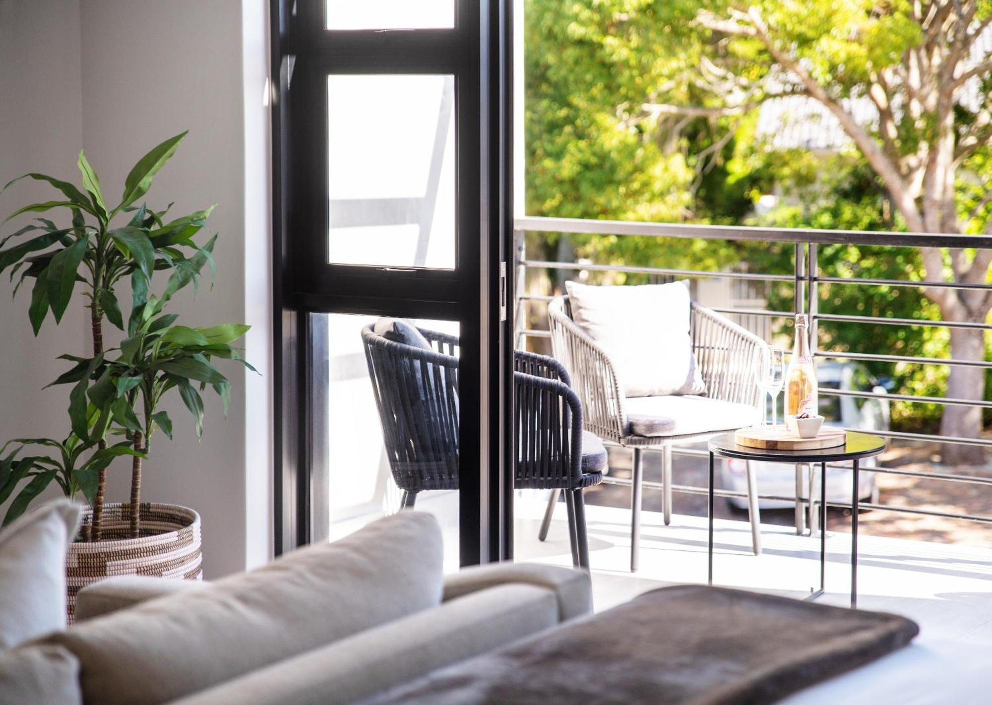 Appartamento One On High Plettenberg Bay Esterno foto
