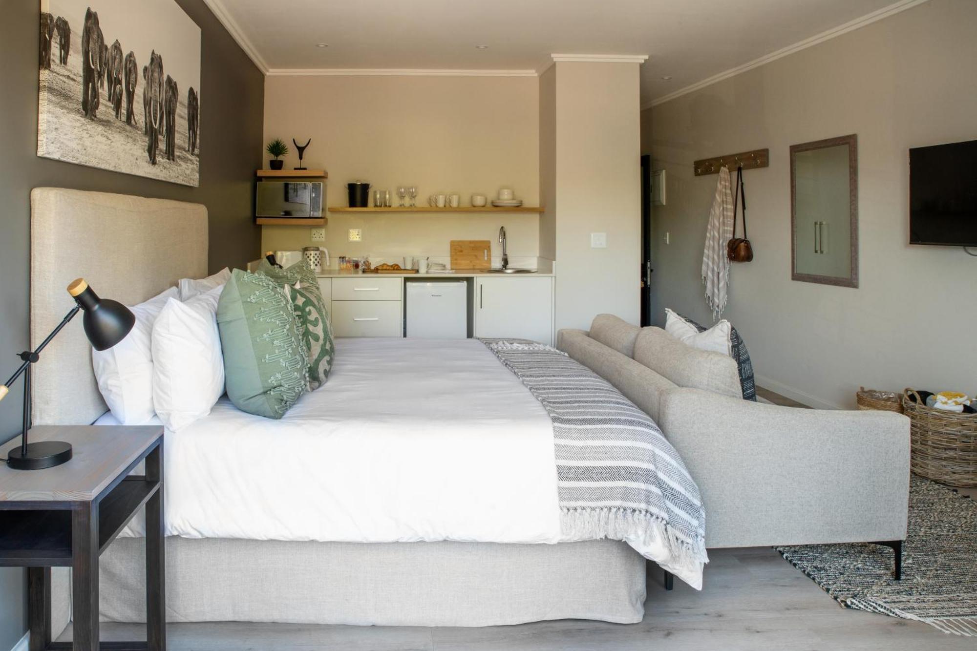 Appartamento One On High Plettenberg Bay Esterno foto
